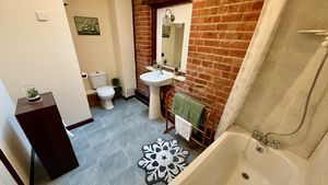 Photo 3- click for photo gallery